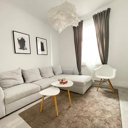 75qm - 3 - Free Parking - Mallibase Apartment Hannover