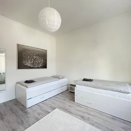 75qm - 3 - Free Parking - Mallibase Apartment *